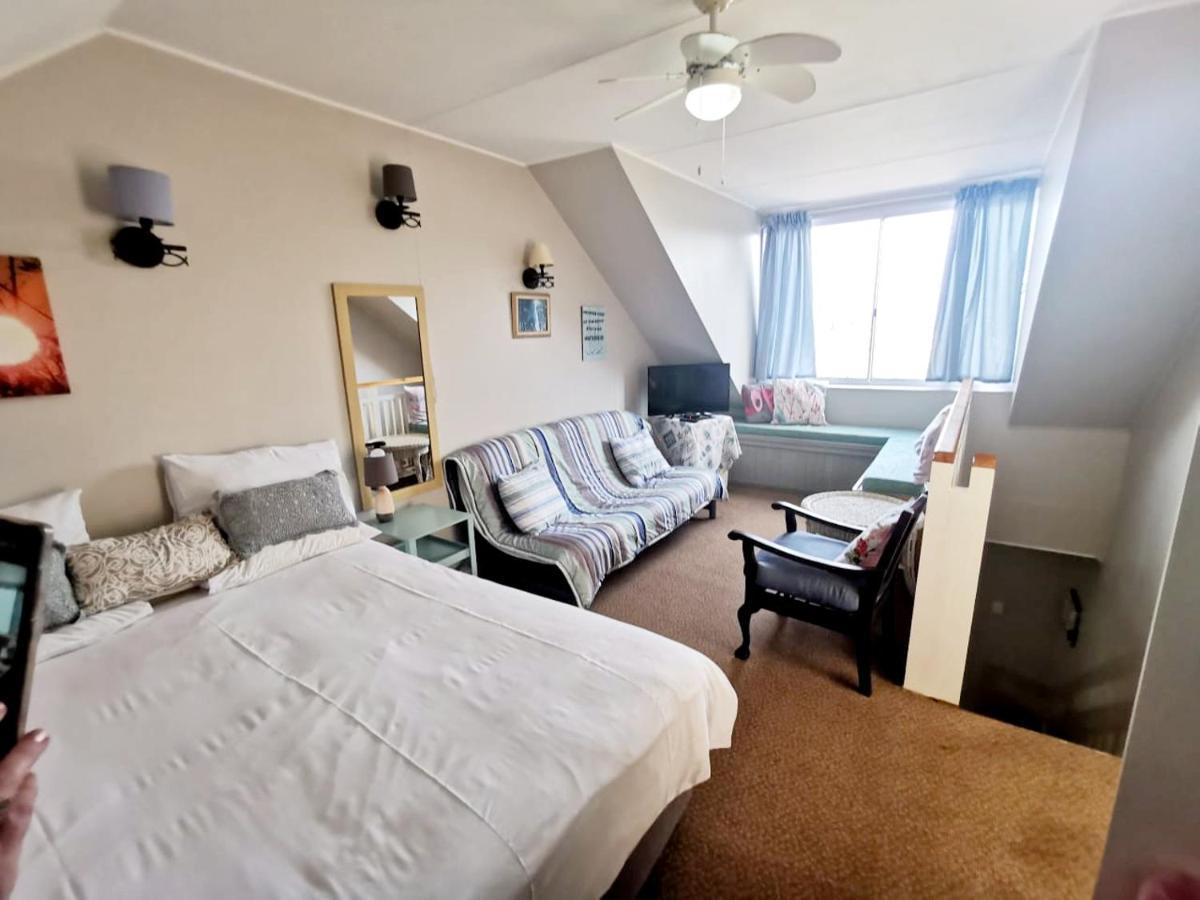 The Coelacanth Guest House And Beach Thyme Self Catering Kiddʼs Beach Dış mekan fotoğraf
