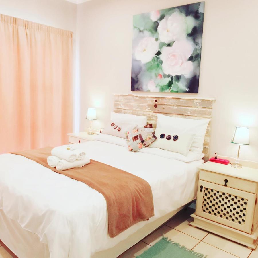 The Coelacanth Guest House And Beach Thyme Self Catering Kiddʼs Beach Dış mekan fotoğraf