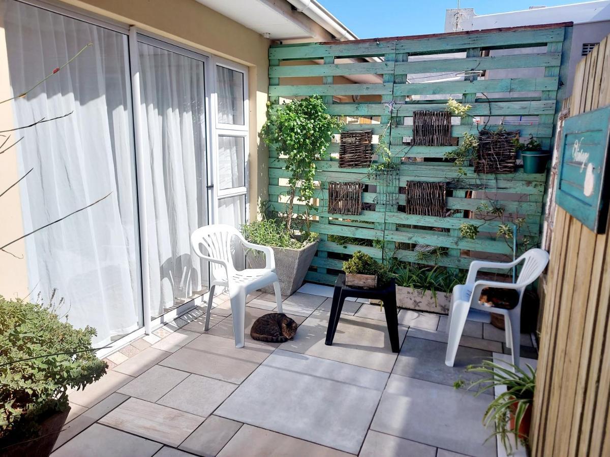 The Coelacanth Guest House And Beach Thyme Self Catering Kiddʼs Beach Dış mekan fotoğraf