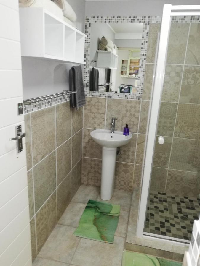 The Coelacanth Guest House And Beach Thyme Self Catering Kiddʼs Beach Dış mekan fotoğraf